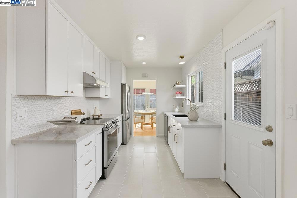 SUNNYVALE - Residential
