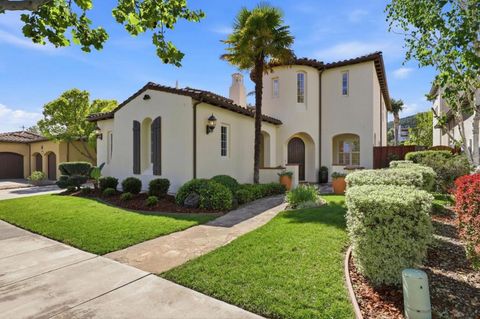 Photo of 1965 Saint Andrews Circle, Gilroy, CA 95020 (MLS # ML82042931)