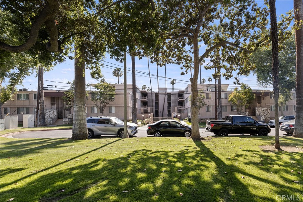 Now on Market! Iconic Magnolia Palms Condo Complex!
Ground floor, single level, 2 bedroom, 1 bathroom- prime location ! Walk to the Riverside Plaza! Near public transportation and a short drive to the downtown Riverside District, RCC, CBU, Arlington Plaza, the Tyler Galleria and local hospitals. Enter Building G via a wrought iron security gate. Welcome into the condo, offering a kitchen with window, laundry hookups (stackable), gas range, and dishwasher. The spacious living room/eating area, featuring an oversized sliding glass door & floor to ceiling windows, beautifully illuminates the home. Patio from slider to the common area and the pool is just around the corner!