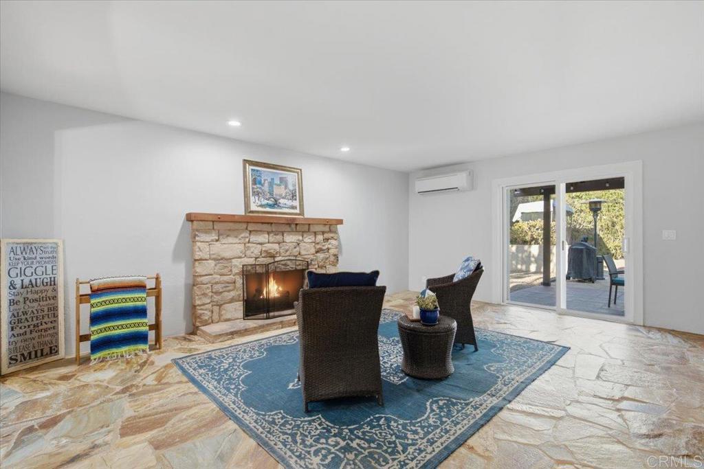 11151 Oak Creek Drive