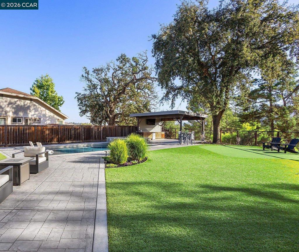 26 Millbrook Ct