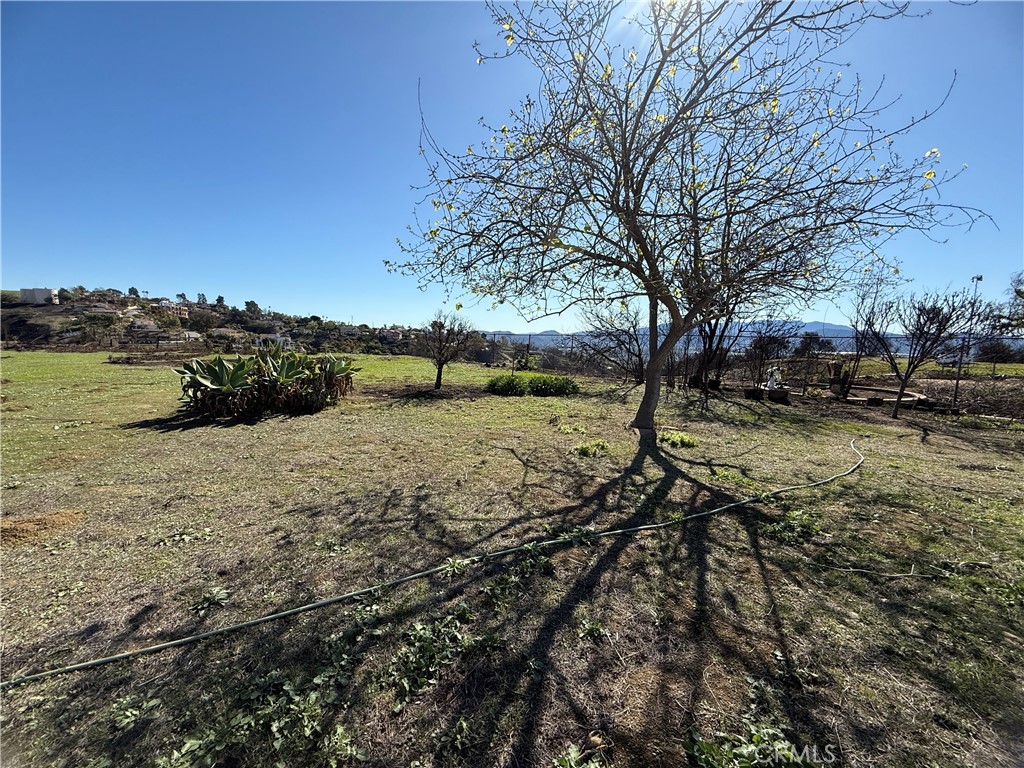 Las Posas Estates - Land