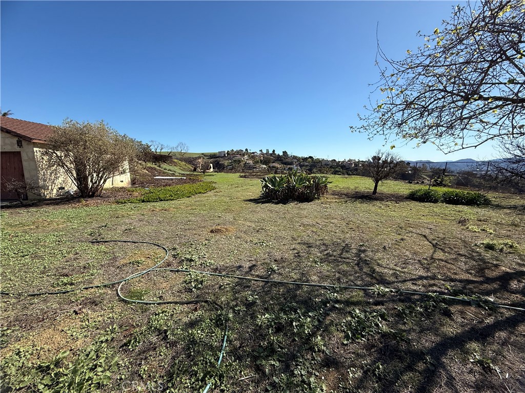 Las Posas Estates - Land