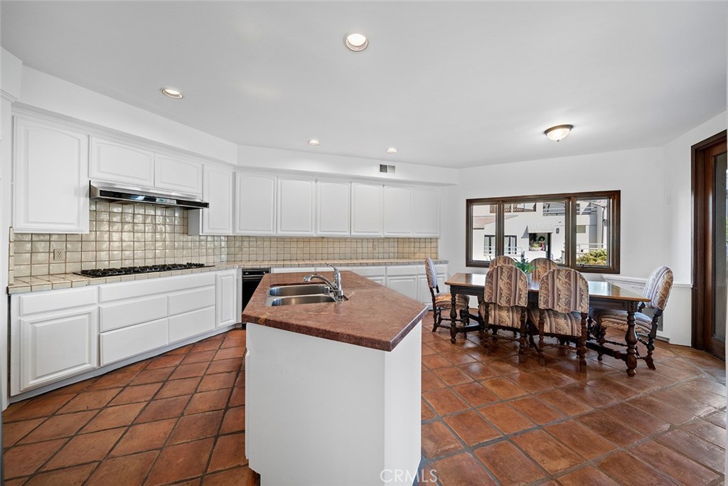 Emerald Bay (EB) - Residential