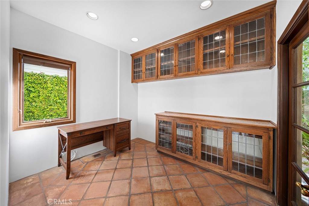 Emerald Bay (EB) - Residential