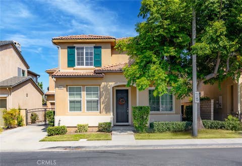 Photo of 28911 Mirada Circulo, Valencia, CA 91354 (MLS # SR26173047)