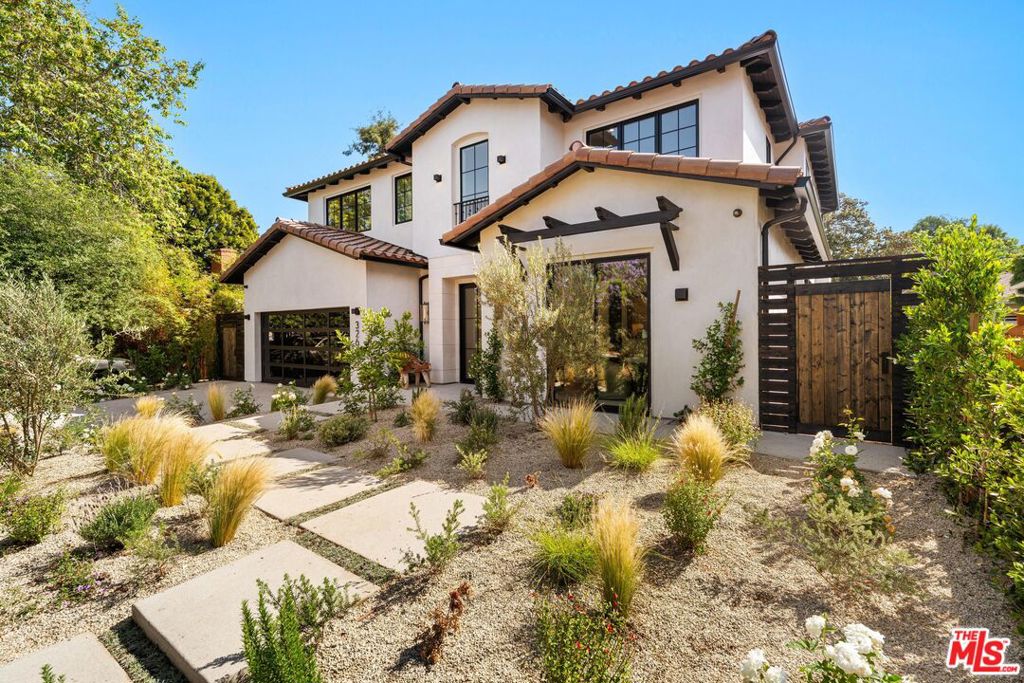 Properties 2 3267 Colby Avenue
