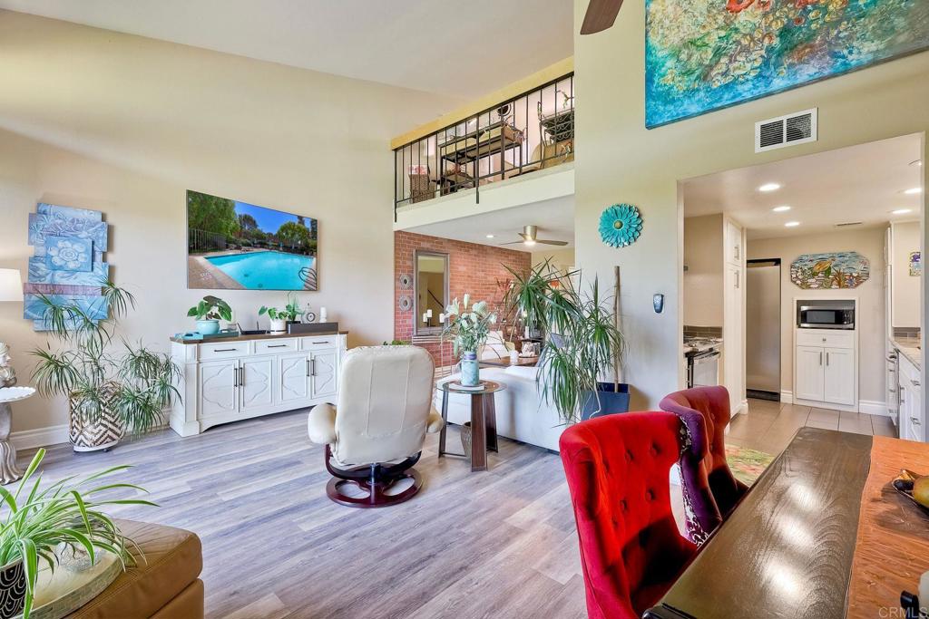 2564 Navarra Drive 213