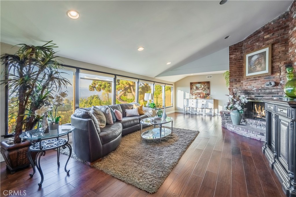 Covina, California, 91724, United States, 4 Bedrooms Bedrooms, ,3 BathroomsBathrooms,Residential,Active,1756850