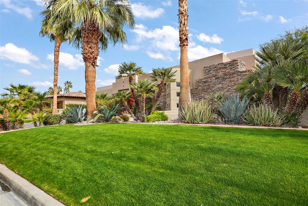 Indian Wells C.C. - Residential Lease