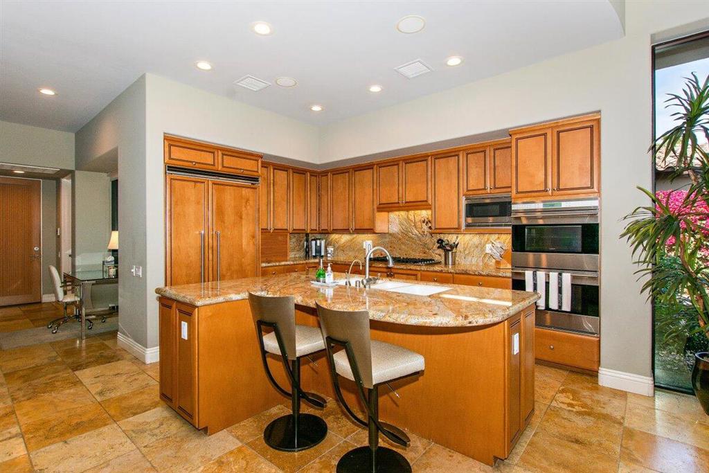 Indian Wells C.C. - Residential Lease
