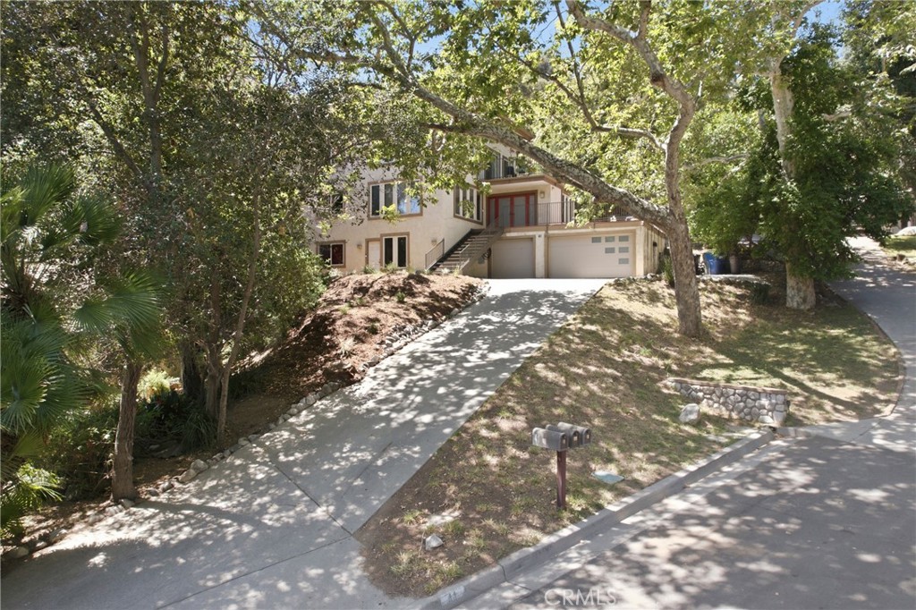 41 Hidden Valley