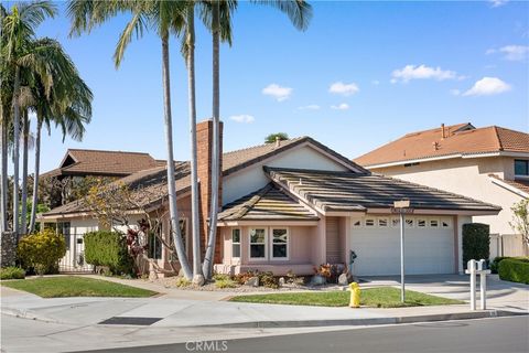 Photo of 10 Alderbrook, Irvine, CA 92604 (MLS # OC26031917)