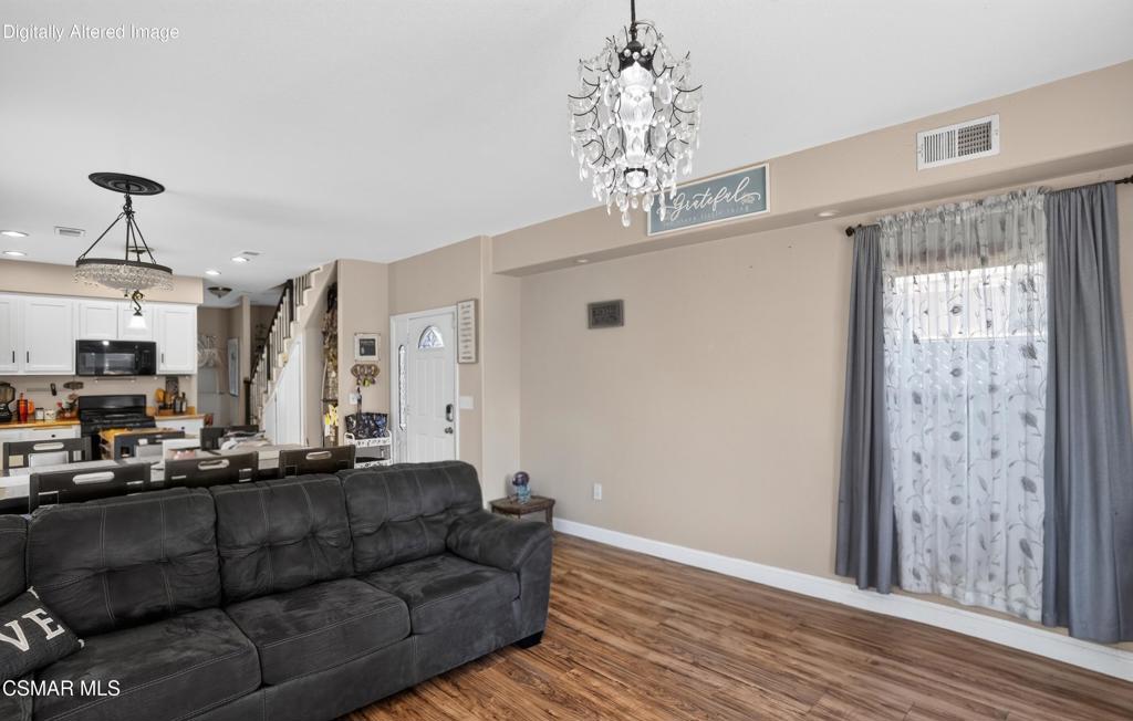 458 W Spruce Avenue