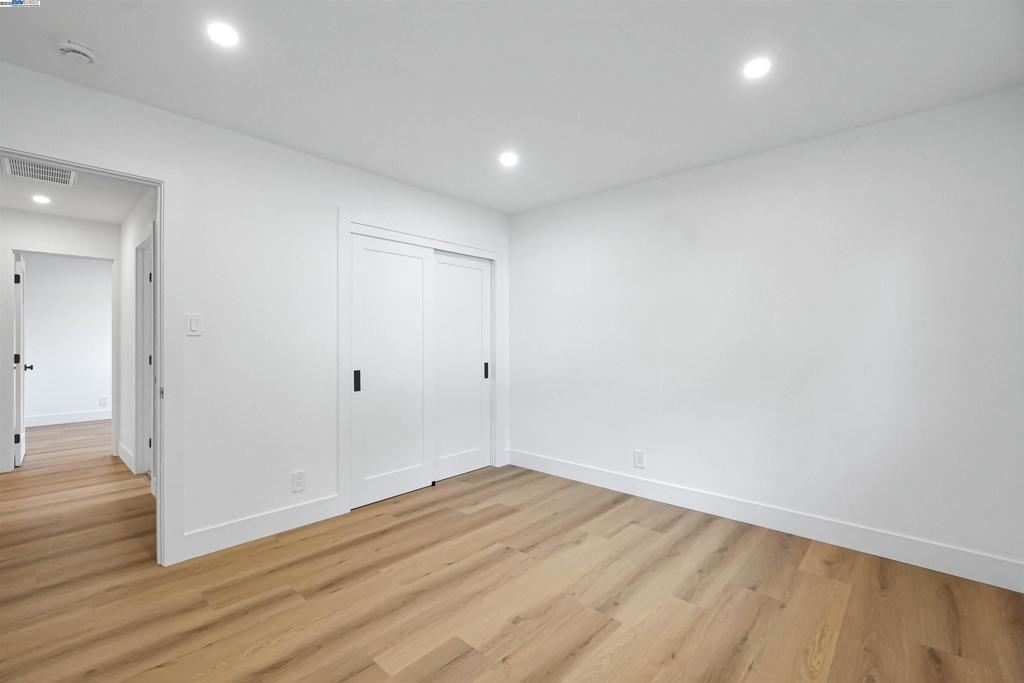 CASTRO VALLEY - Residential