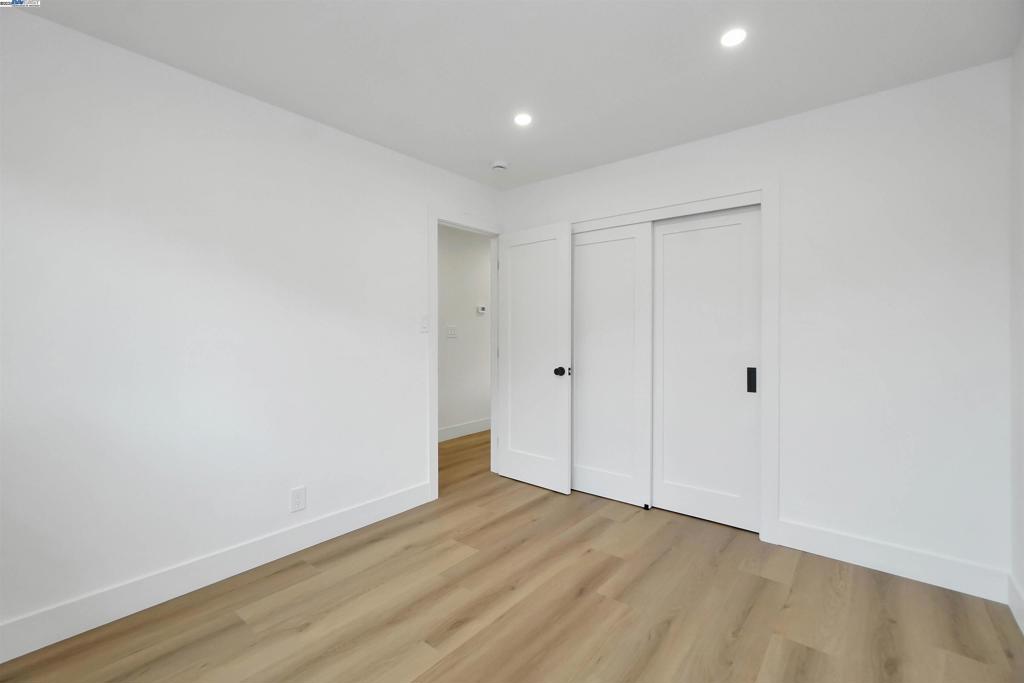 CASTRO VALLEY - Residential