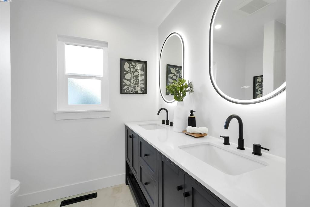 CASTRO VALLEY - Residential