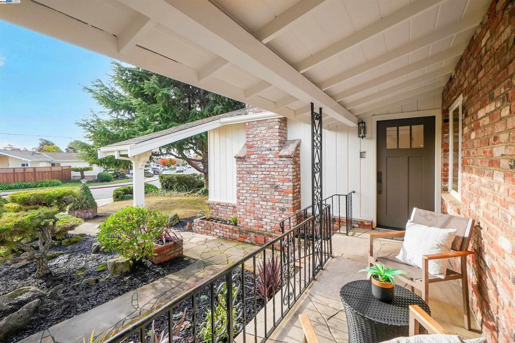 CASTRO VALLEY - Residential