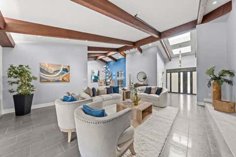 Photo of 19 Gateview Drive, Fallbrook, CA 92028 (MLS # NDP2604745)