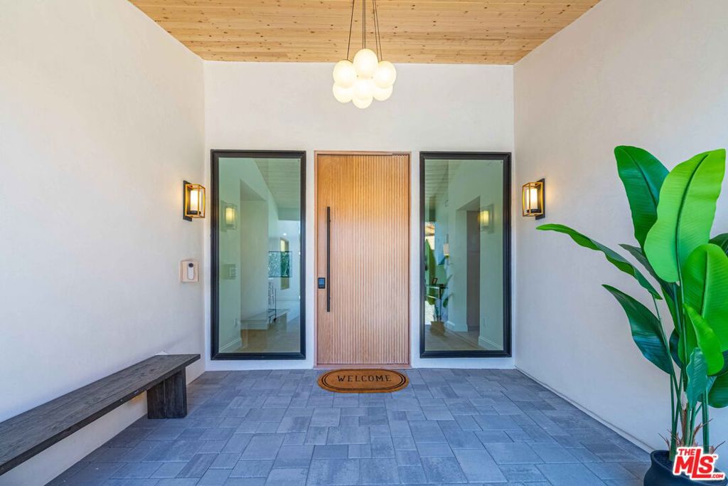 4267 Towhee Drive