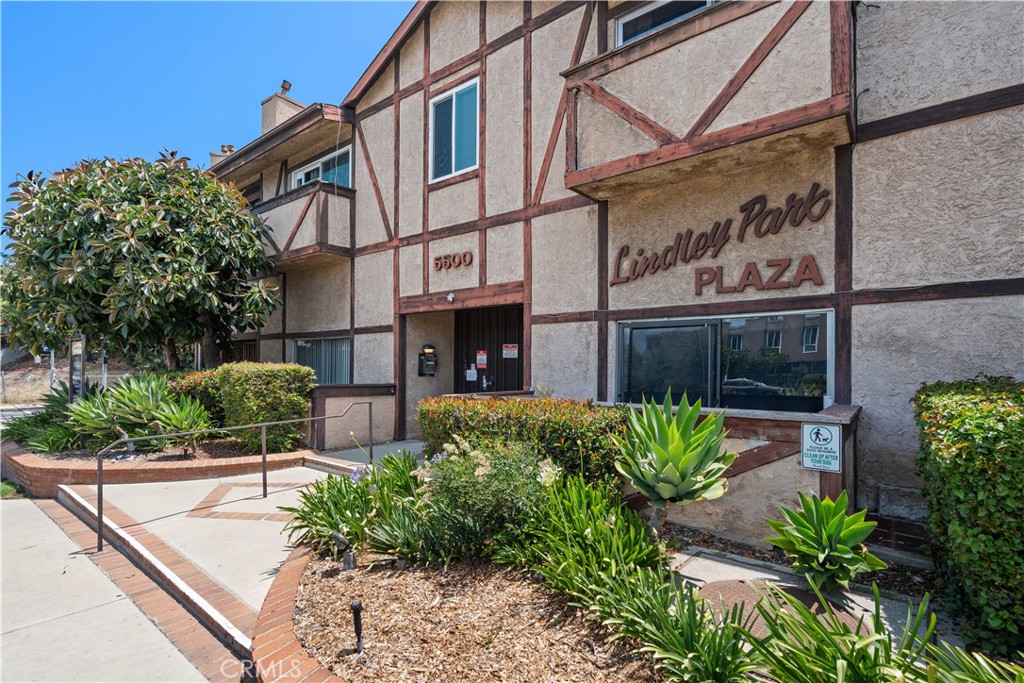 Stylish Top-Floor Condo in Prime Encino Location – Just One Block from Ventura Blvd! Welcome to Lindley Park Plaza, a desirable gated community in the heart of Encino. This spacious and affordable 1-bedroom, 1-bathroom top-floor condo offers over 700 square feet of comfortable living space, filled with natural light and inviting character. Inside you'll find an open-concept layout featuring soaring vaulted ceilings, a cozy fireplace, dual pane sliding glass doors, and a private balcony—ideal for relaxing or entertaining. The kitchen is equipped with newer appliances, ample shelving, and opens seamlessly into the living area, perfect for everyday living and hosting. The generously sized bedroom includes a large mirrored closet with bi-pass doors that also swivel open for added convenience and functionality. The bathroom features a shower-over-tub combination, offering both practicality and comfort in a clean, classic design. You’ll also find plenty of storage throughout, including a linen closet in the hallway. Community amenities include secure gated access, a sparkling swimming pool, on-site laundry facilities, guest parking, and a designated garage space with an additional storage unit. Located steps from the vibrant Ventura Blvd corridor, you’ll enjoy close proximity to shopping, restaurants, entertainment, and easy access to the 101 freeway. Walking distance to churches, temples, synagogues and many other worship centers. Perfect for first-time buyers or anyone looking to enjoy comfort and convenience in a prime location, this Encino gem is move-in ready with plenty of potential to make it your own.