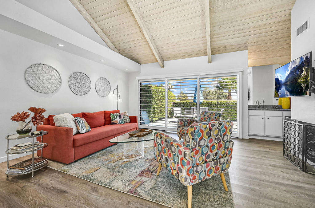 447 Sunningdale Drive
