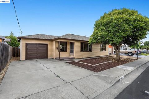 Photo of 28122 E 10Th St ST, Hayward, CA 94544 (MLS # 41136457)