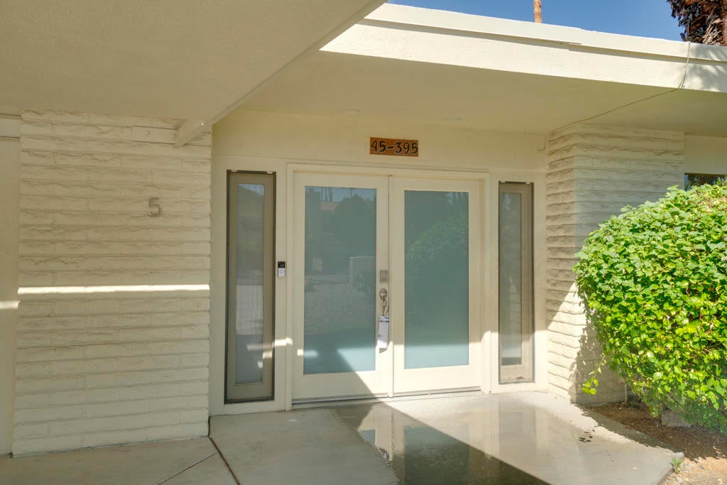 45395 San Luis Rey Avenue 5