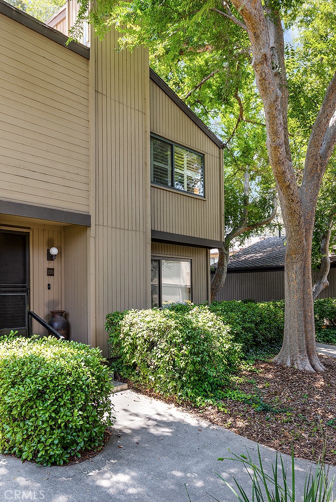 270 N Orange Grove Boulevard