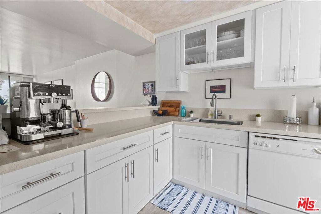 4337 Marina City Drive 147