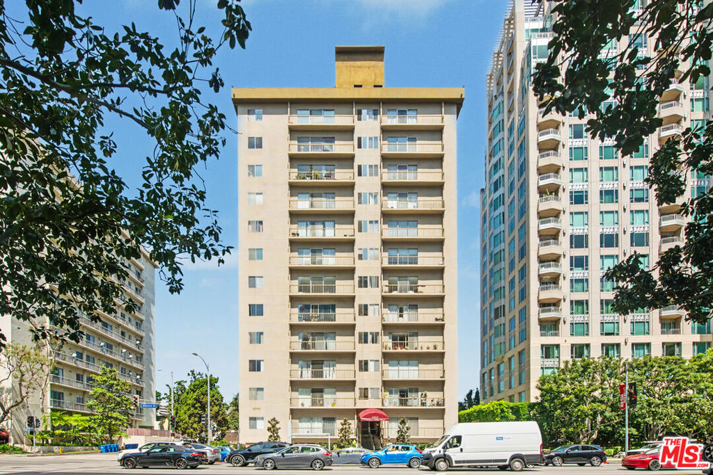 10747 Wilshire Boulevard #PH6