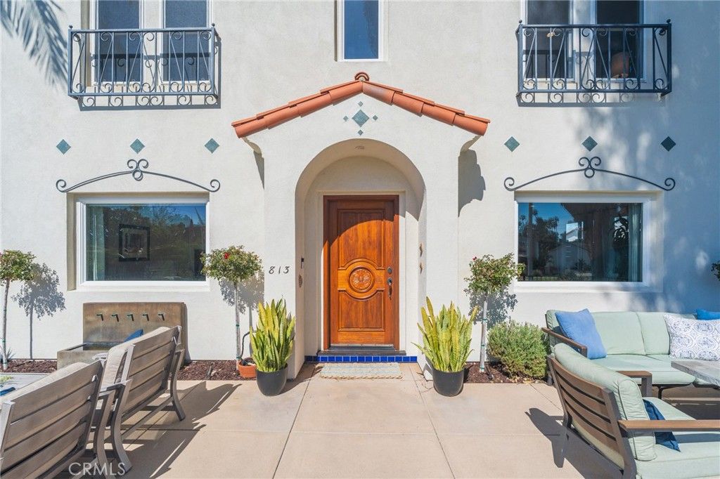 Photo of 513 13th Street, Huntington Beach, CA 92648 (MLS # OC21071932)