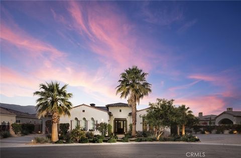 Photo of 55121 Summer Lynn Court, La Quinta, CA 92253 (MLS # OC25129915)