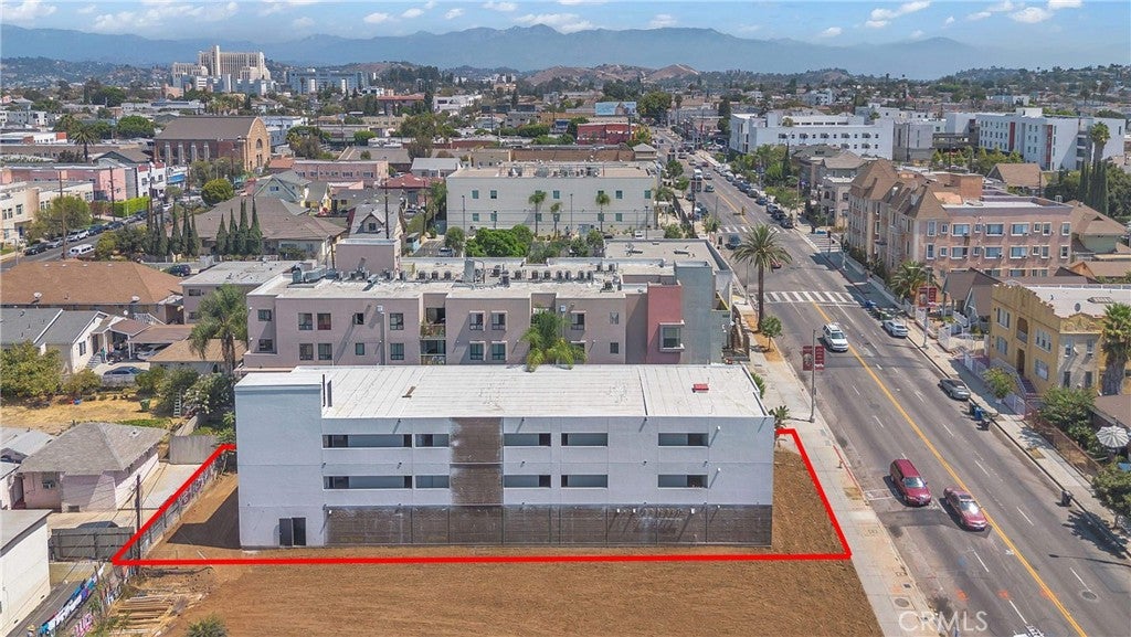 129 N Soto