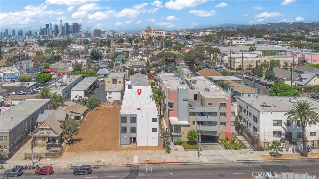 129 N Soto