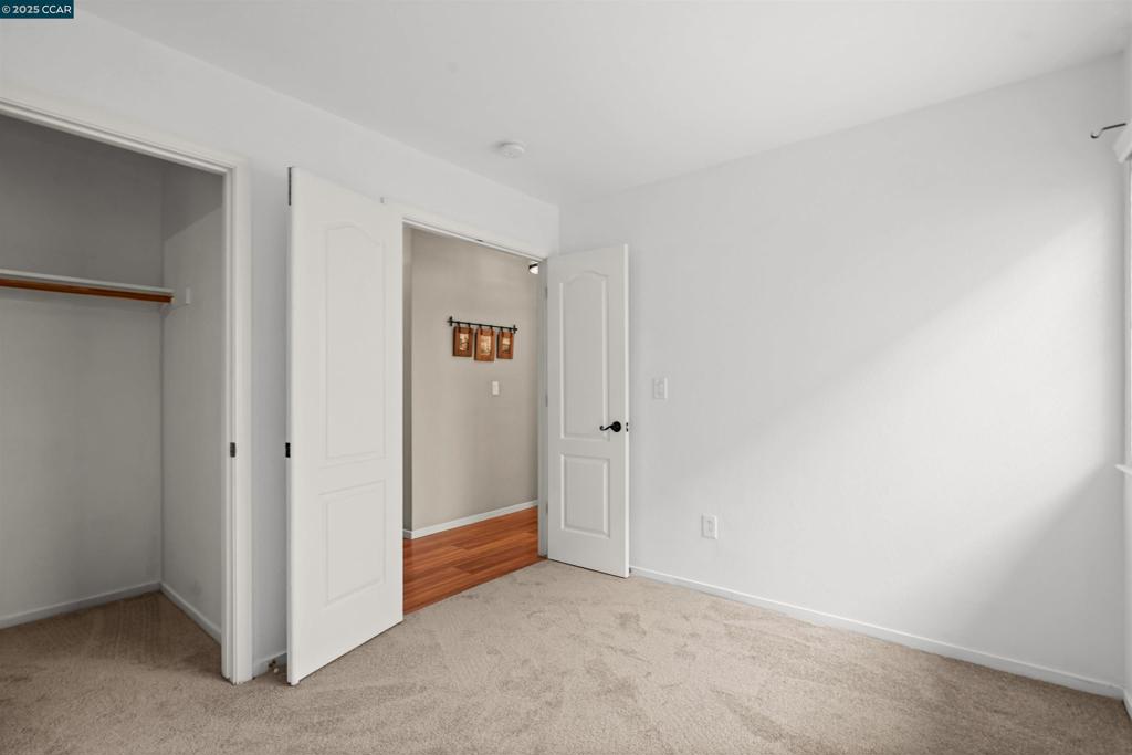 CANYON CREEK - Residential