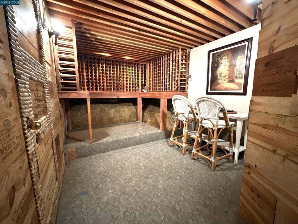 CANYON CREEK - Residential