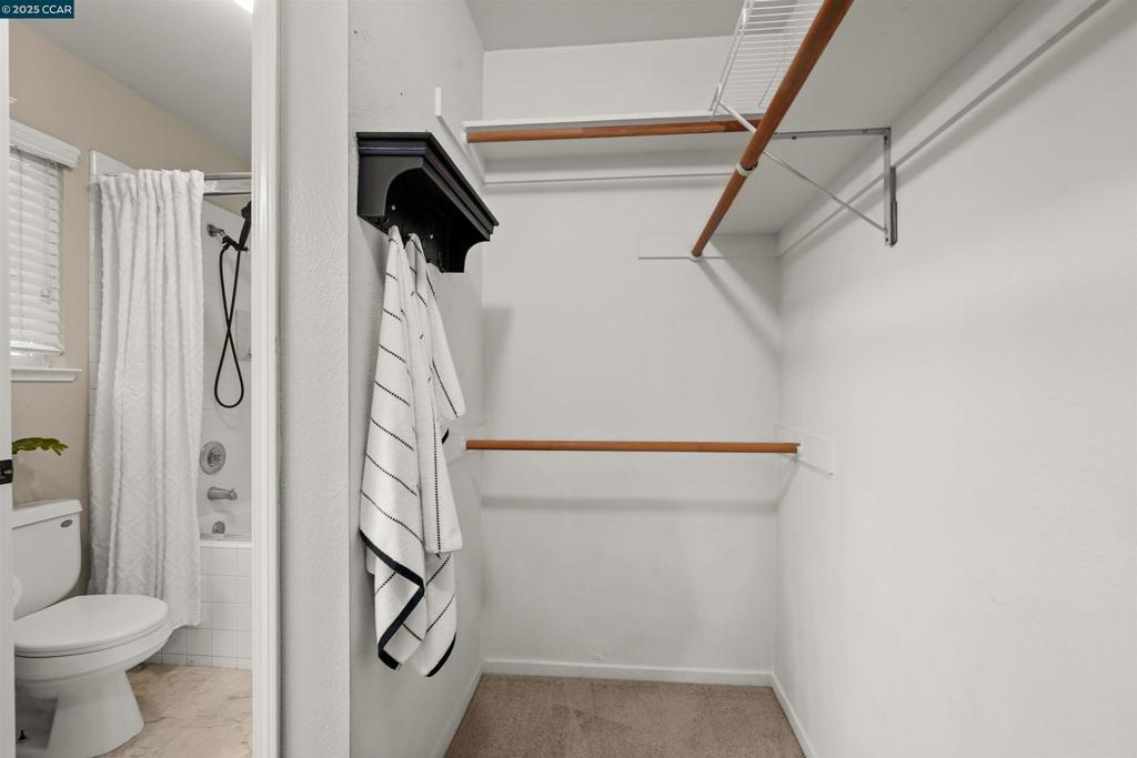 CANYON CREEK - Residential