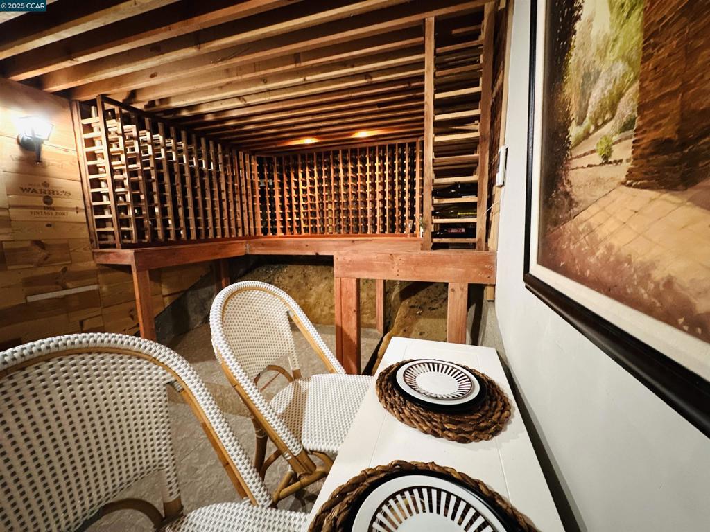 CANYON CREEK - Residential