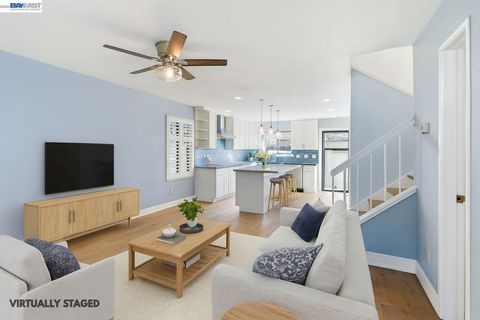 Photo of 4925 4925 Flat Rock Circle Cir, San Jose, CA 95136 (MLS # 41125971)