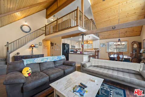 Photo of 1037 H Lane, Big Bear City, CA 92314 (MLS # 26835145)