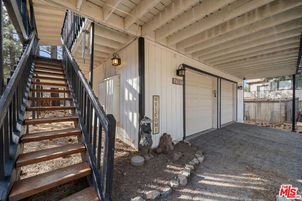 1037 H Lane