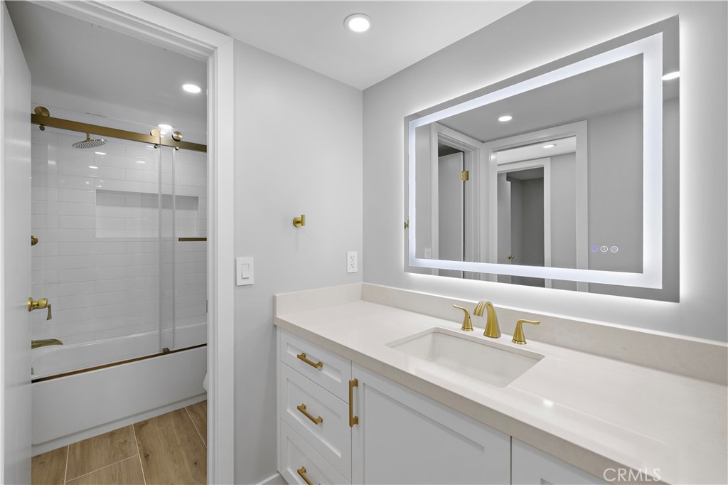 Dana Bluffs (DB) - Residential