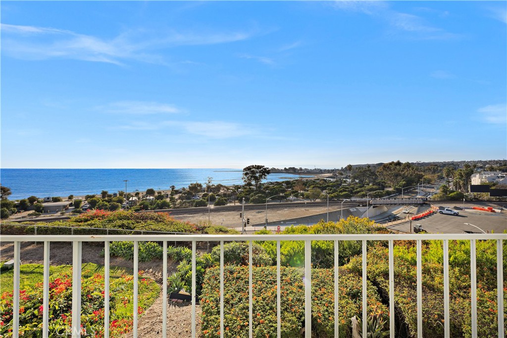 Dana Bluffs (DB) - Residential