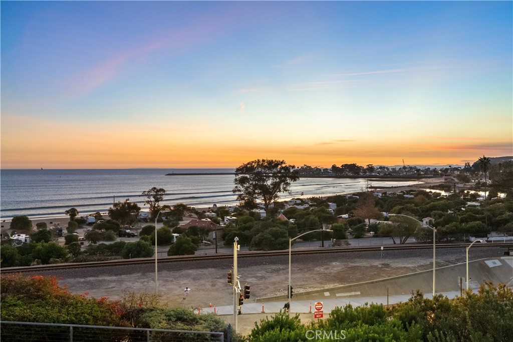 Dana Bluffs (DB) - Residential