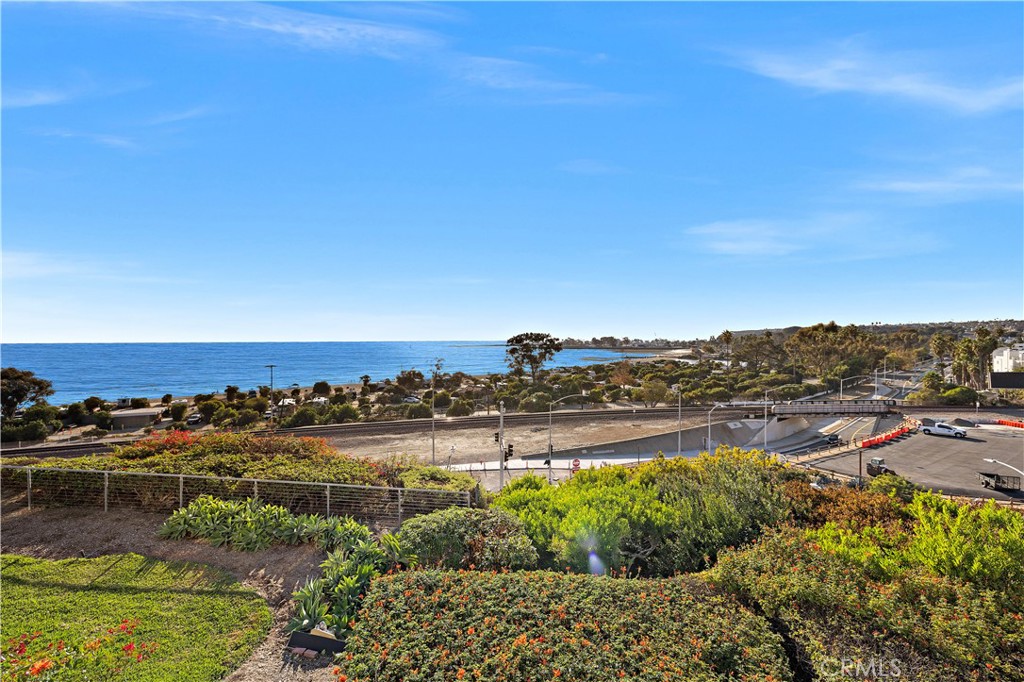 Dana Bluffs (DB) - Residential