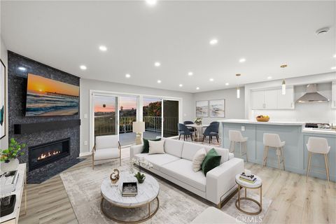 25836 Dana Bluffs W 32 Dana Point CA 92624