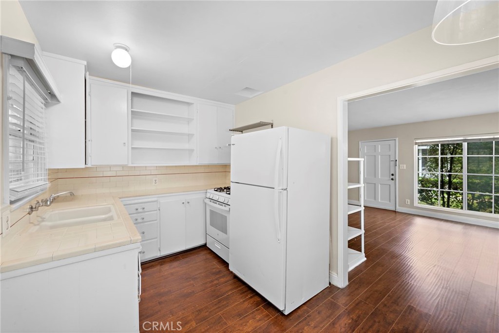 Corona del Mar North of PCH (CNHW) - Residential Lease