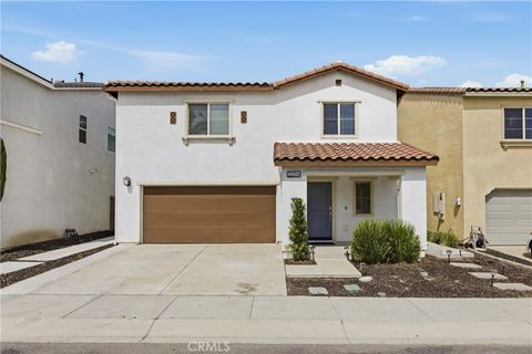 Photo of 32894 Crown Point Ln, Lake Elsinore, CA 92530 (MLS # IG26074858)