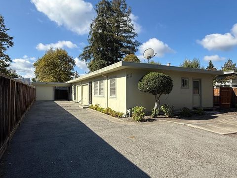 Photo of 27602762 Byron Street, Palo Alto, CA 94306 (MLS # ML82039684)